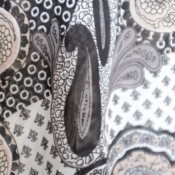 COPY - Ricki's Paisley print poncho style sheer blouse - Picture 5 of 10